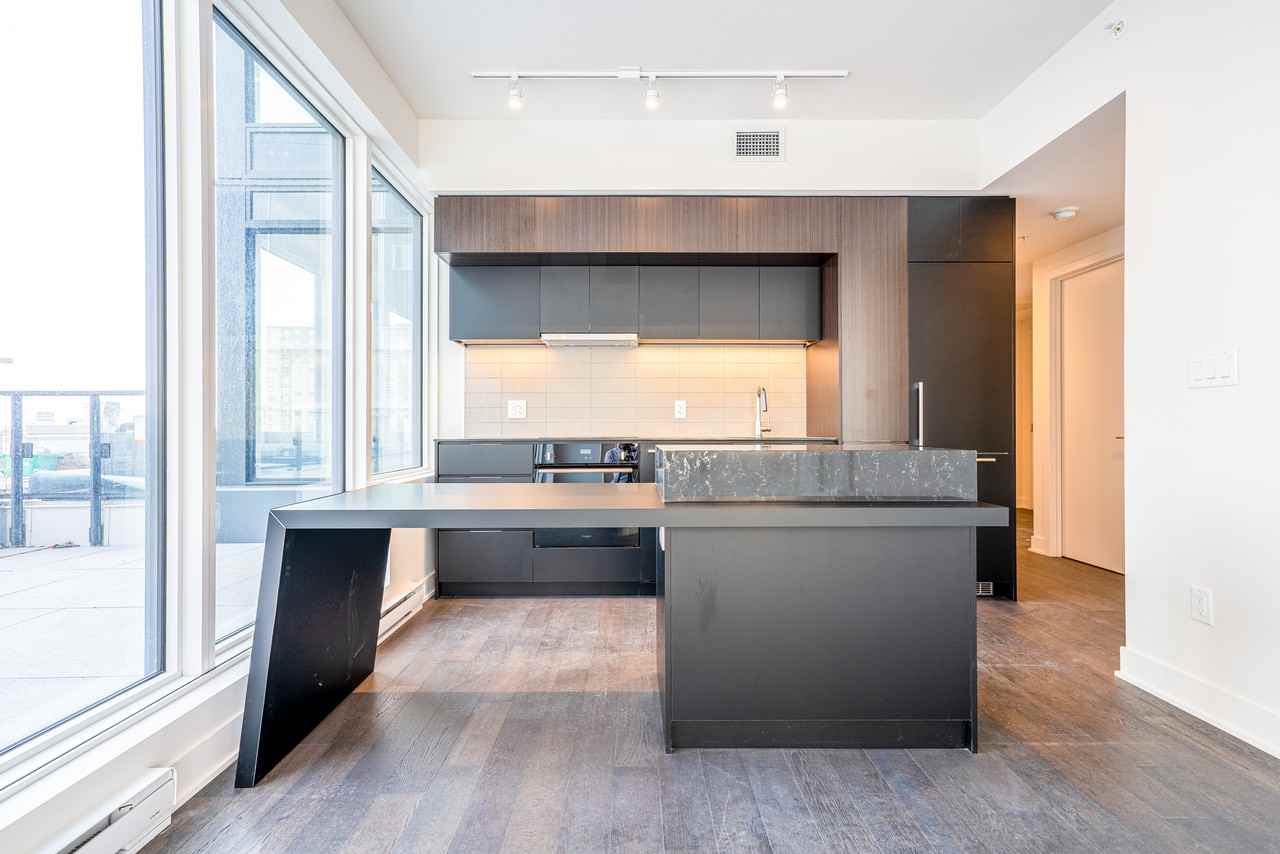 1288 Rue Saint-Antoine Ouest #807 - Photo 2 of 29