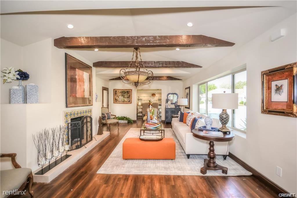 4555 Mariota Ave - Photo 3 of 12