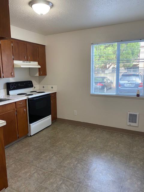 Greenwood Manor Apartments 945 Northwest Circle Boulevard, Corvallis, OR 97330 Zumper