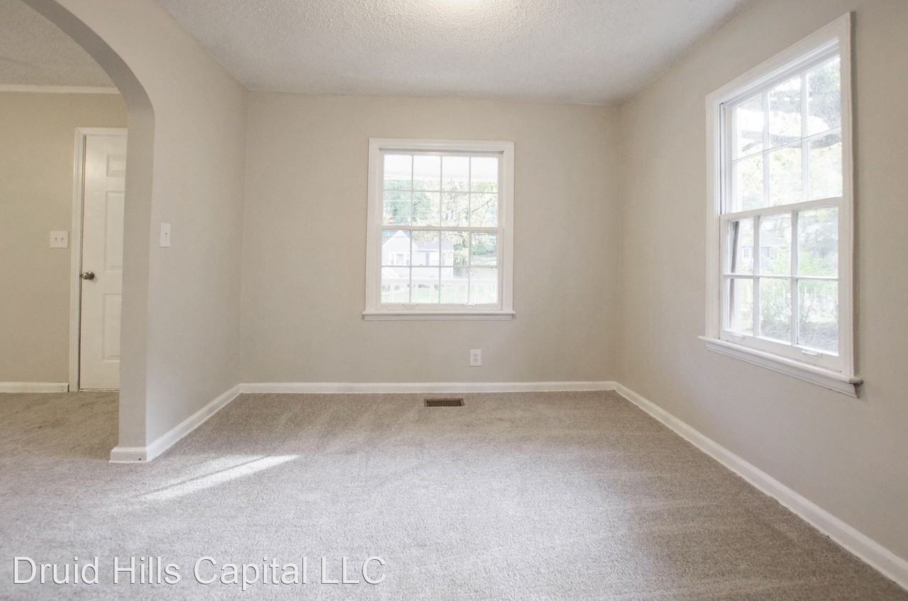 892 Midway St Se - Photo 2 of 22