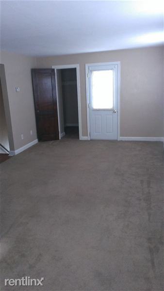 212B N Harding Ave - Photo 3 of 7