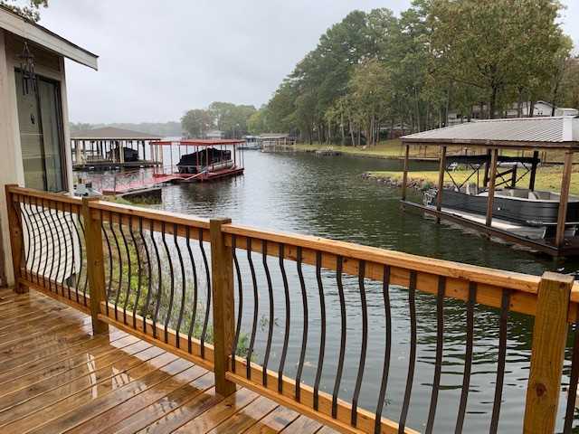 Earls Point Condos - Photo 3 of 14