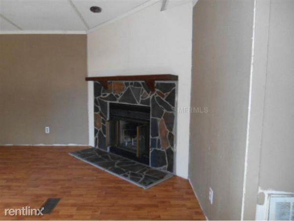 36106 Zinnia Ave - Photo 2 of 7