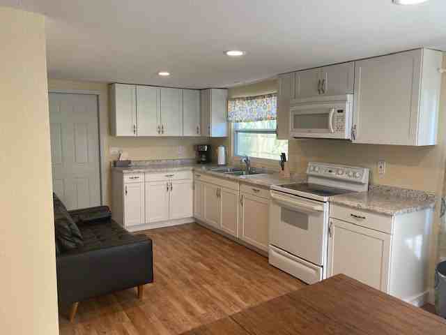 3209 Broadway - Photo 3 of 19