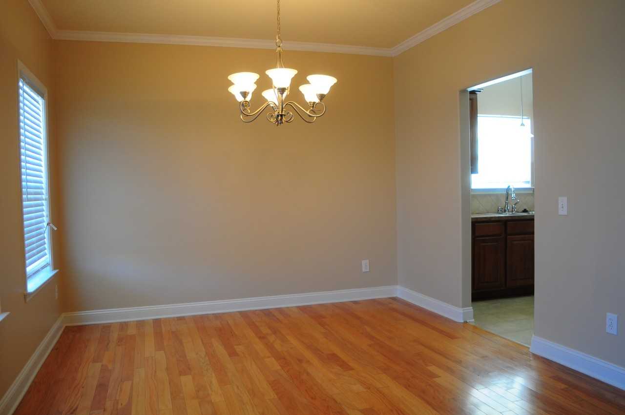 2477 Glyncastle Way - Photo 2 of 14