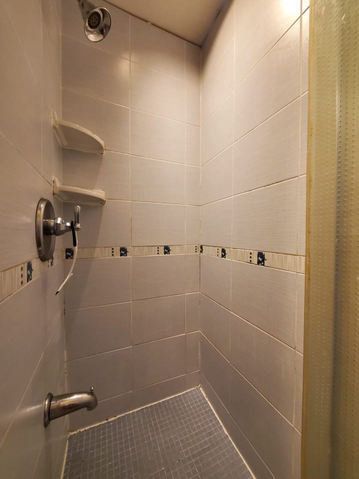 178 Spadina Road - Photo 10