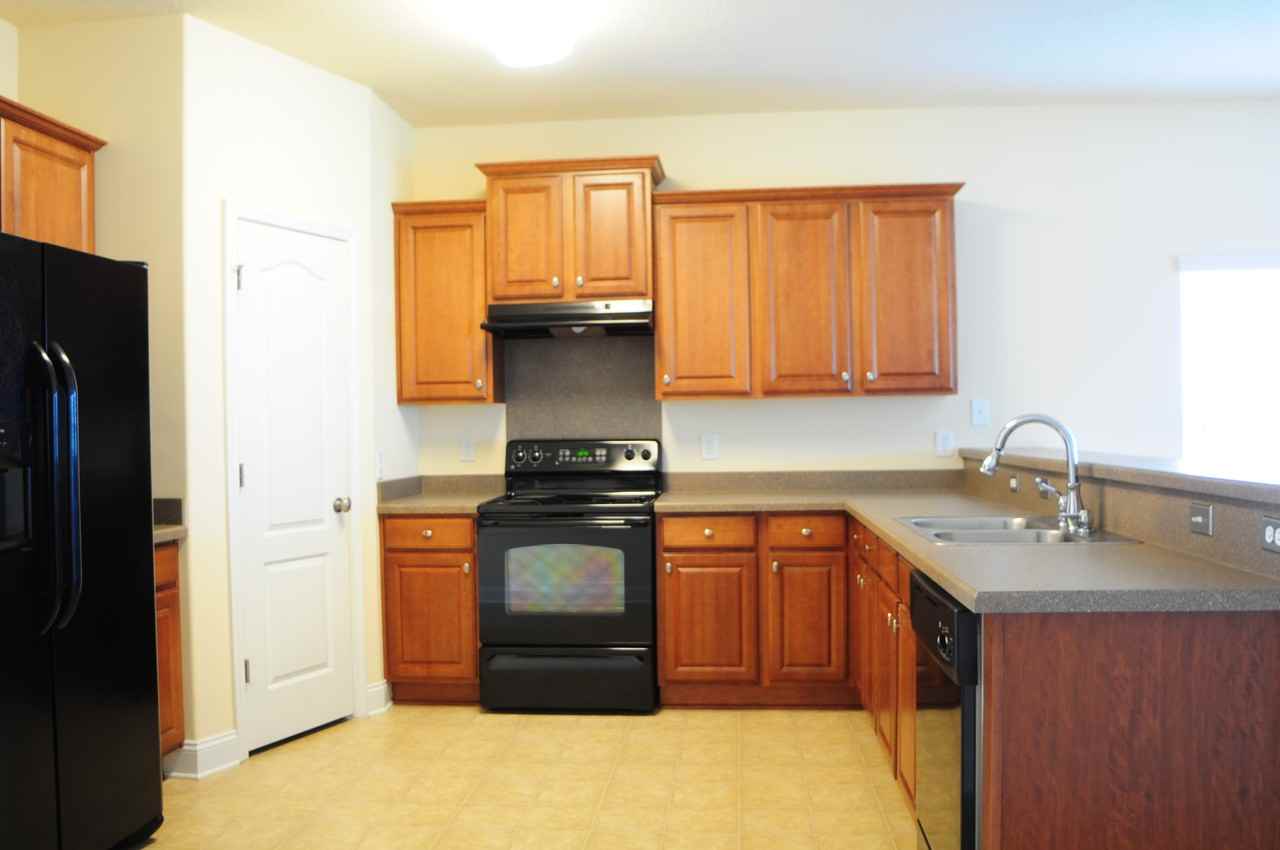 2476 Glyncastle Way - Photo 3 of 18