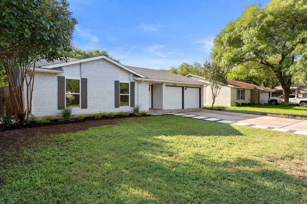 1712 West Mesa Park Drive - Photo 3 of 30