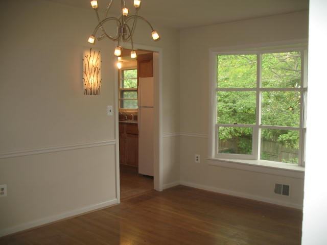 3401 Marlbrough Court - Photo 2 of 8