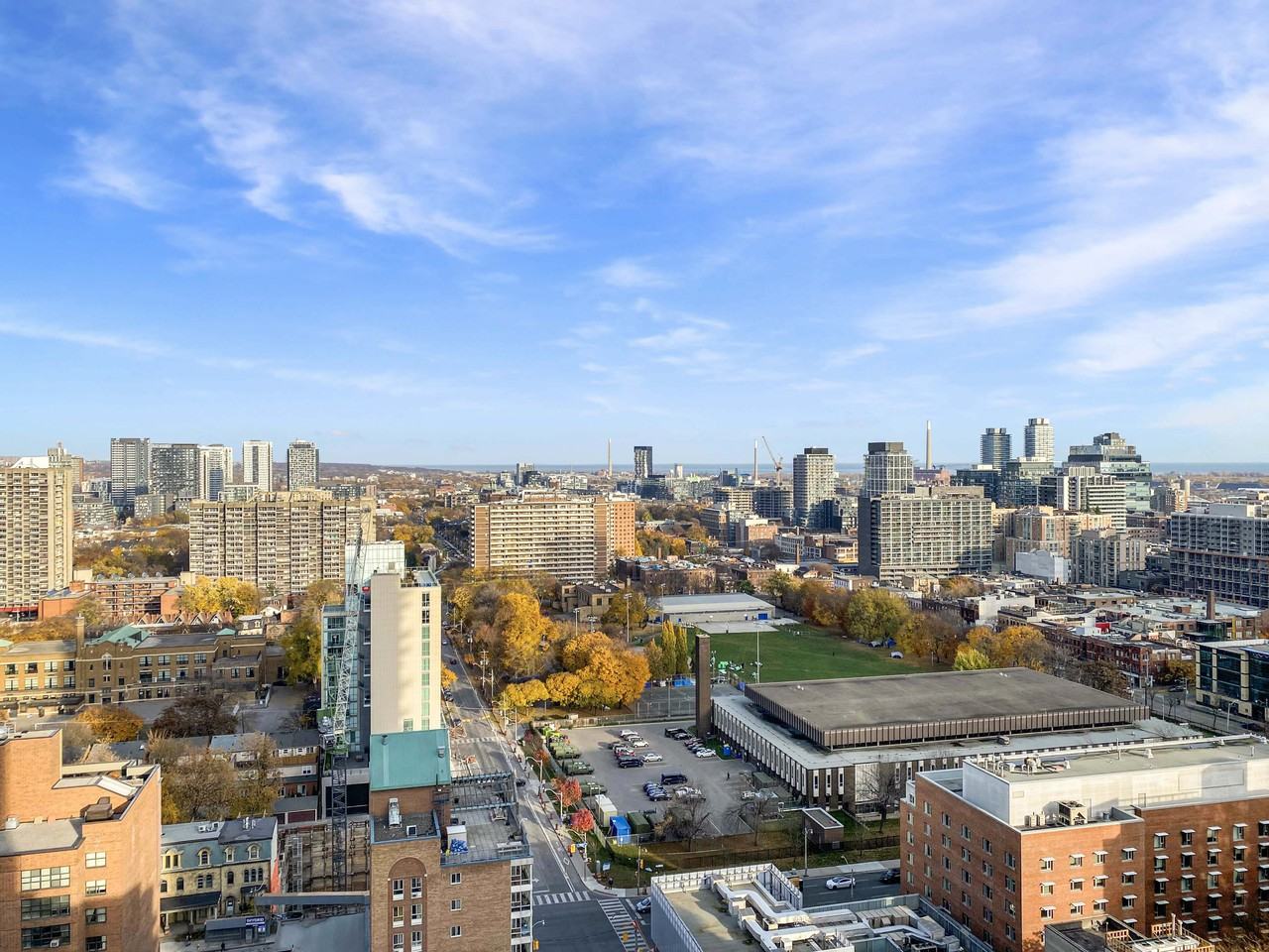 68 Shuter Street #2501