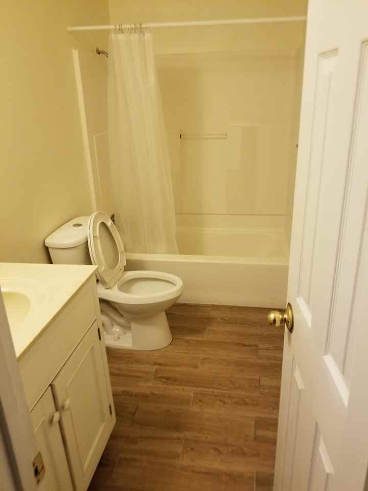 329 Melrose Ave - Photo 3 of 11