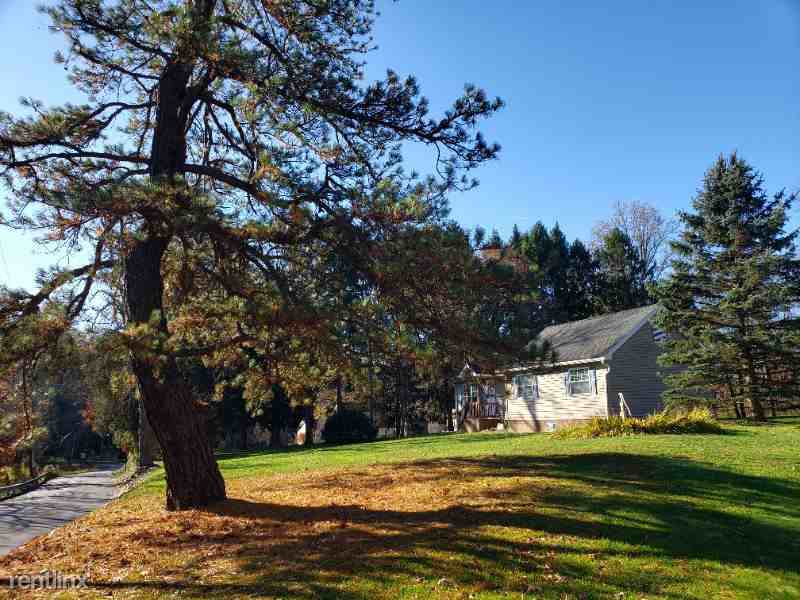 78 Mary Reed Rd - Photo 2 of 36