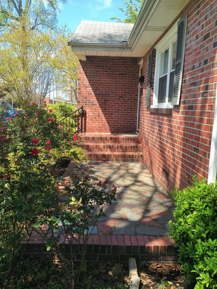 937 Florida Ave - Photo 3 of 12