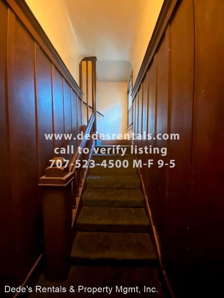 1029 Fourth Street - Photo 3 of 15