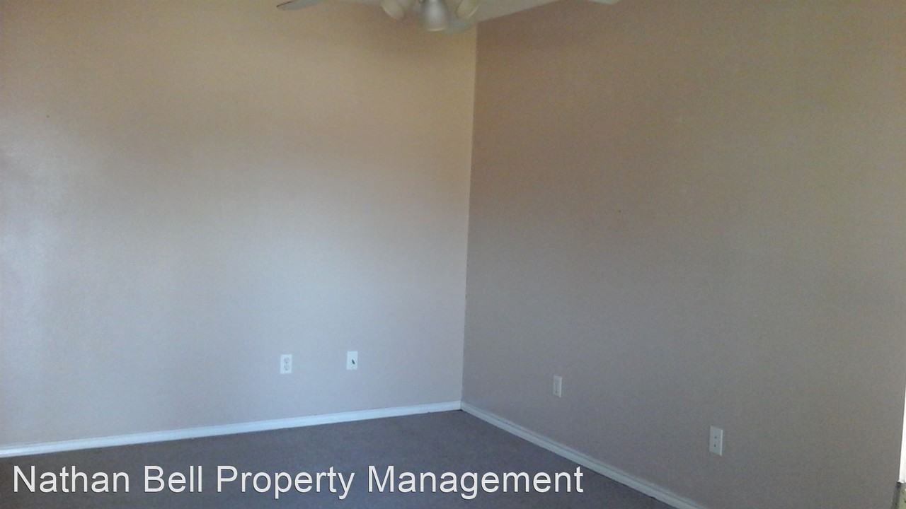 526 Kirkland Ln - Photo 3 of 7