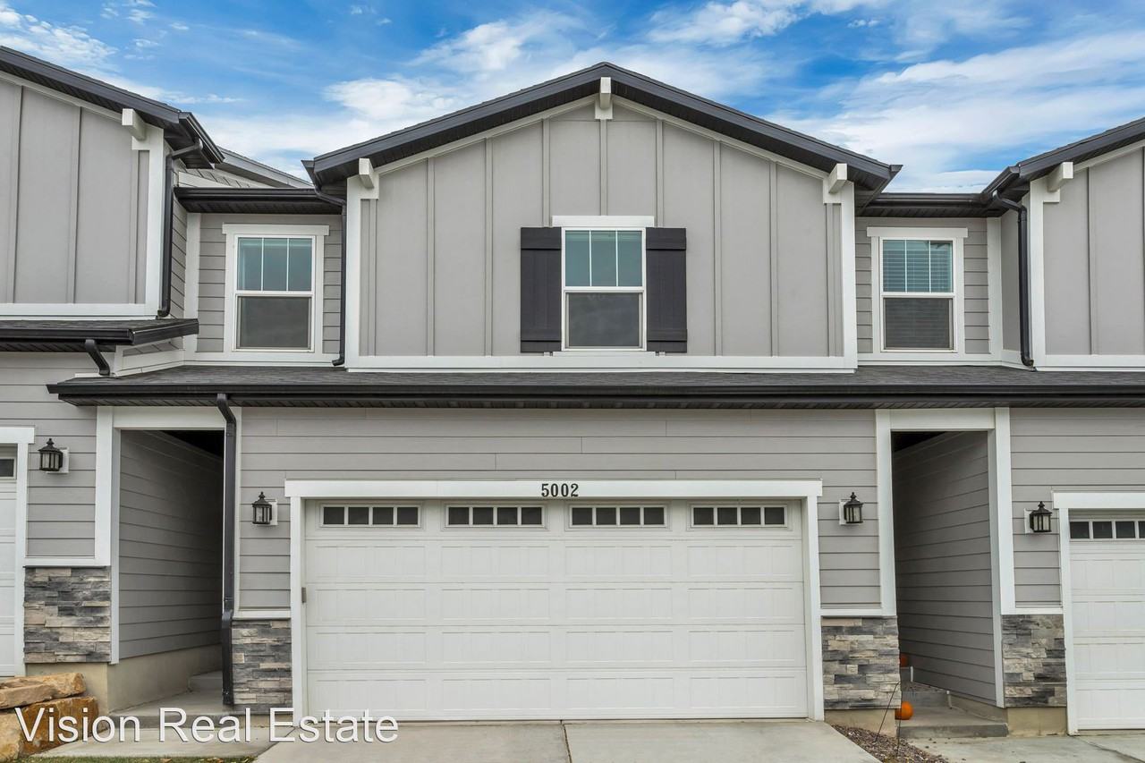 5002 5002 N Marble Way - Photo 2 of 26