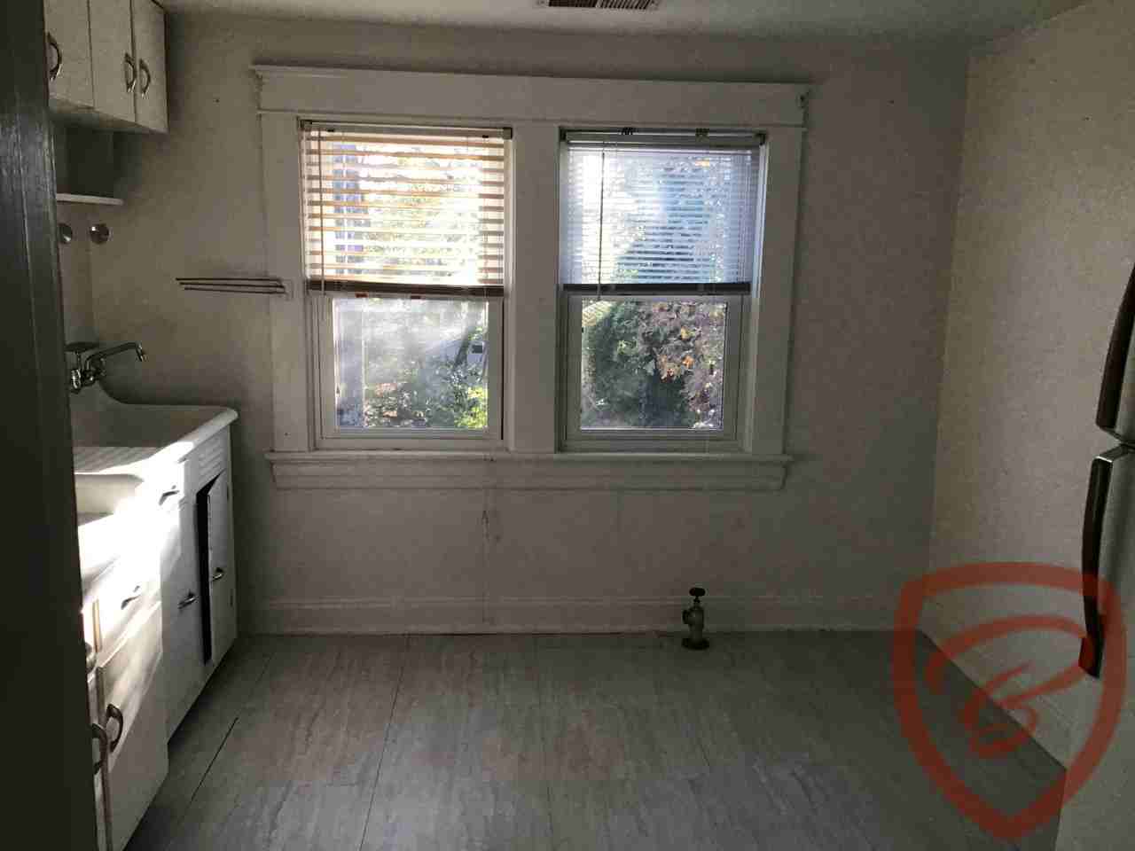 408 Monticello Avenue #A - Photo 2 of 6
