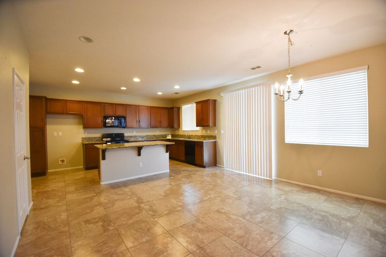 44838 Dusty Rd - Photo 3 of 16