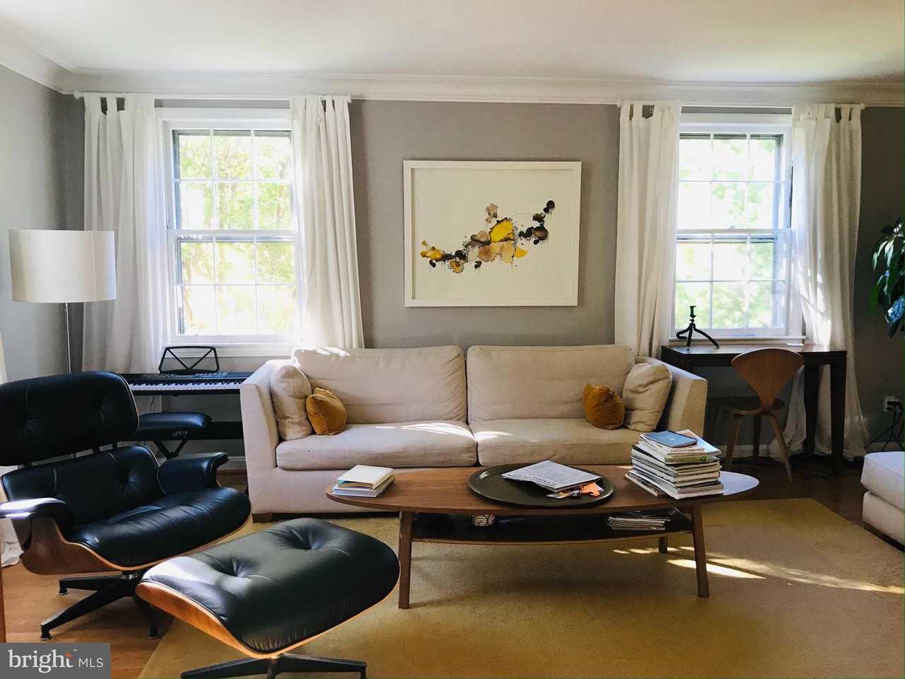 2901 Tilden St Nw - Photo 3 of 34