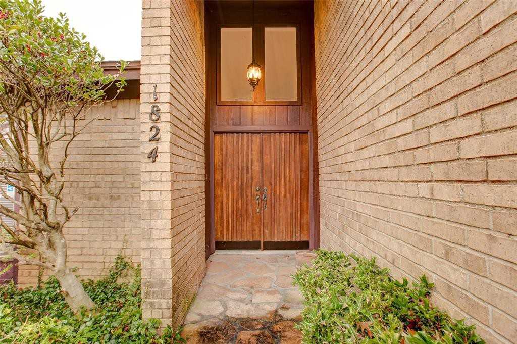 1824 Sara Ln - Photo 2 of 26