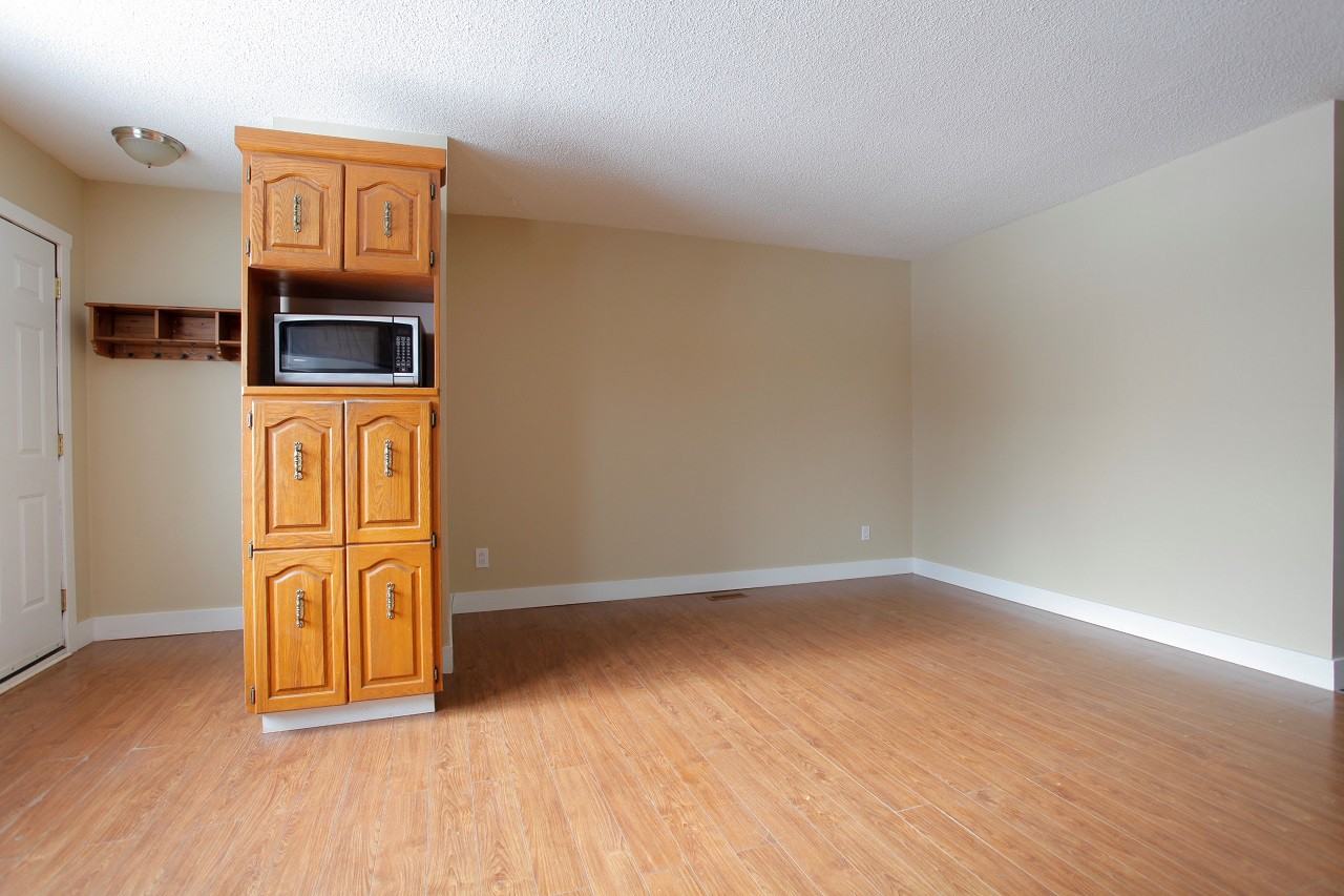 60 Froom Crescent - Photo 2 of 9