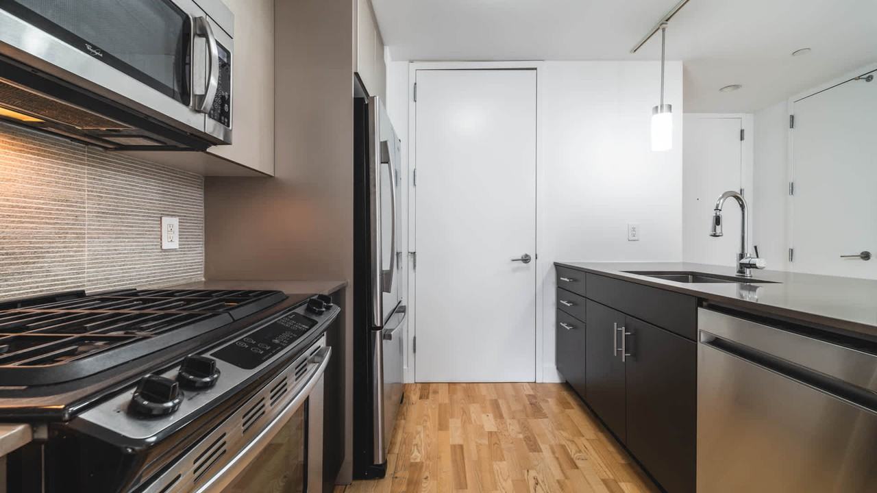 Ten23 - Photo 5 of 51