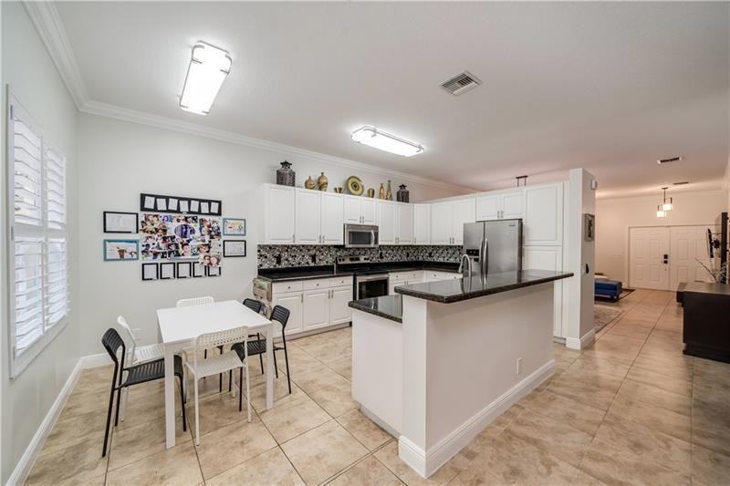 4234 Nw 38th Dr - Photo 2 of 8