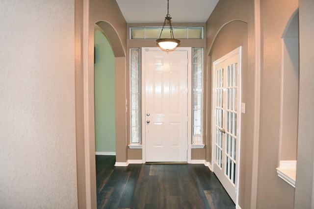 1900 Arrow Wood Dr - Photo 2 of 22