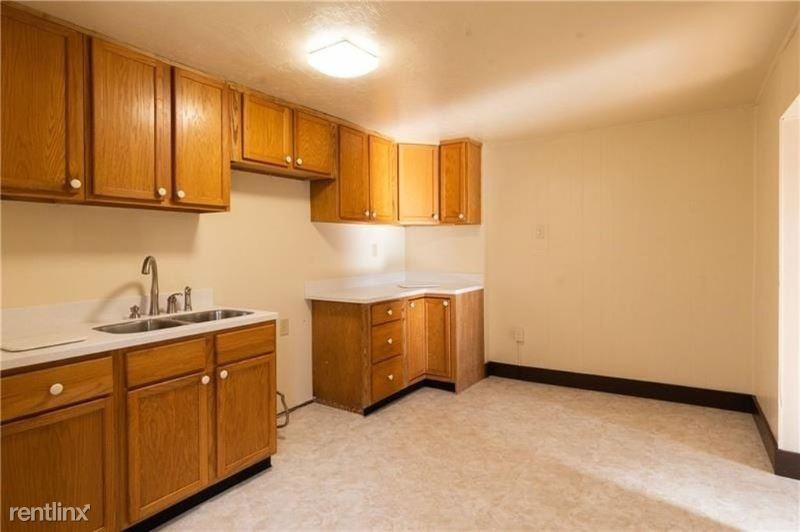 118 Buffalo St - Photo 2 of 8