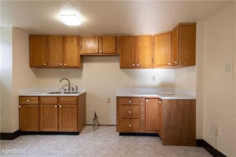 118 Buffalo St - Photo 3 of 8