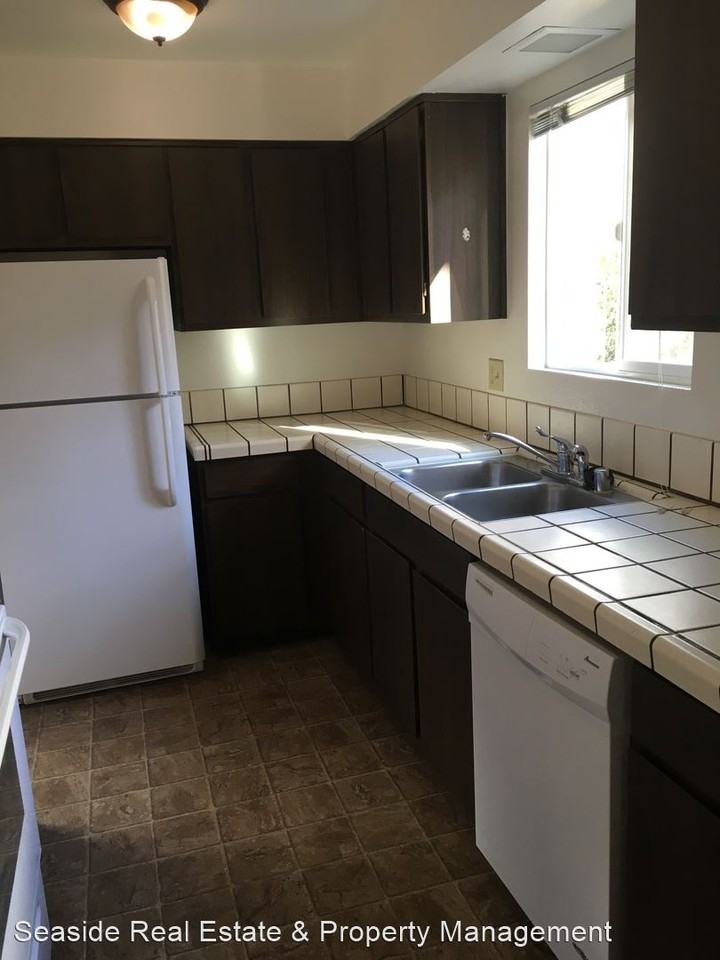 102 Vine Street - Photo 3 of 15