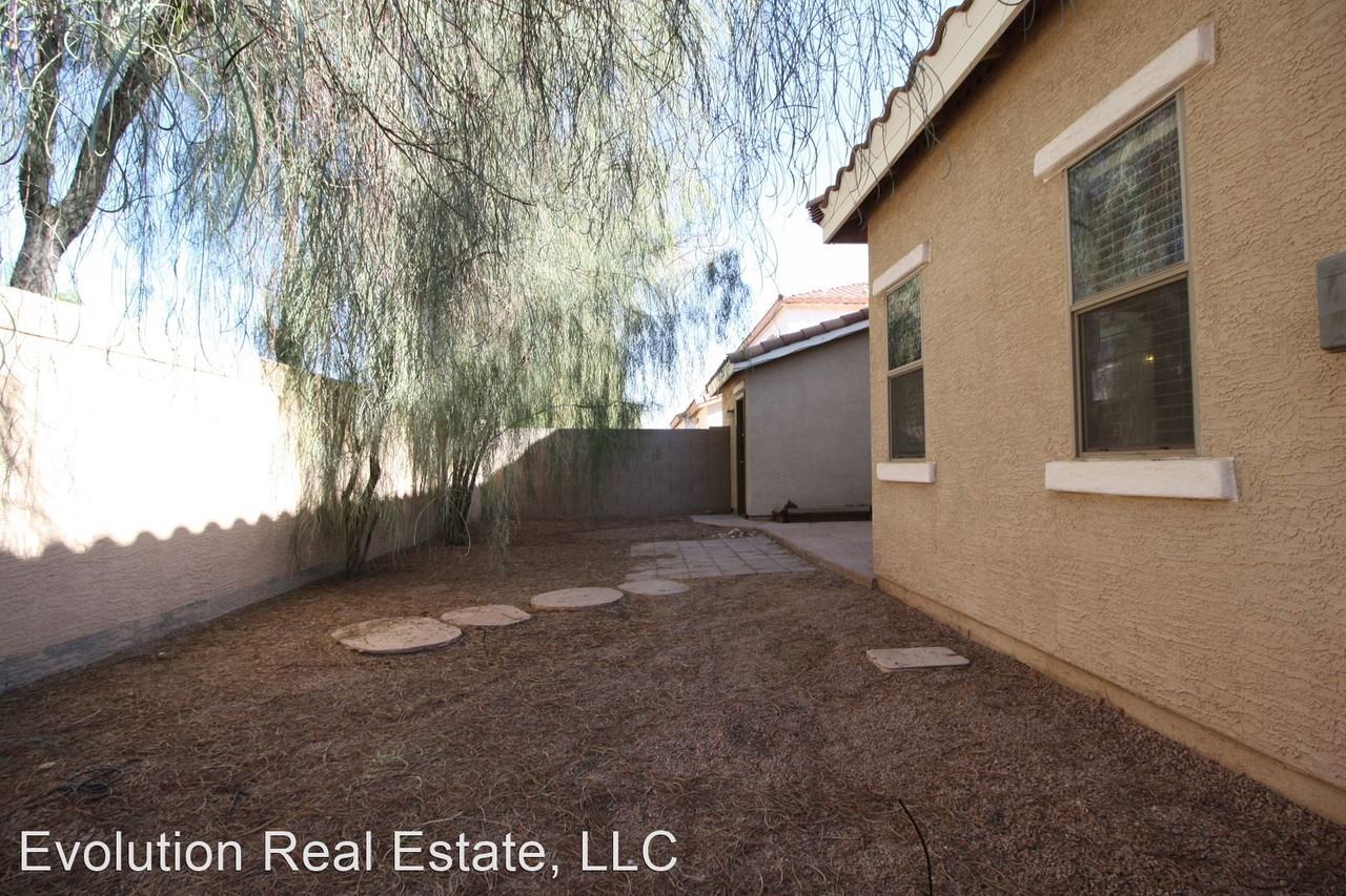 4616 E Laurel Ct - Photo 3 of 27