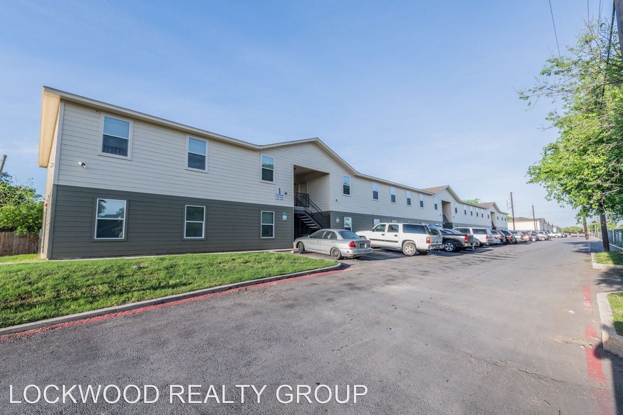 1343 SWAYING OAKS Apartments 1343 Swaying Oaks Dr, San Antonio, TX