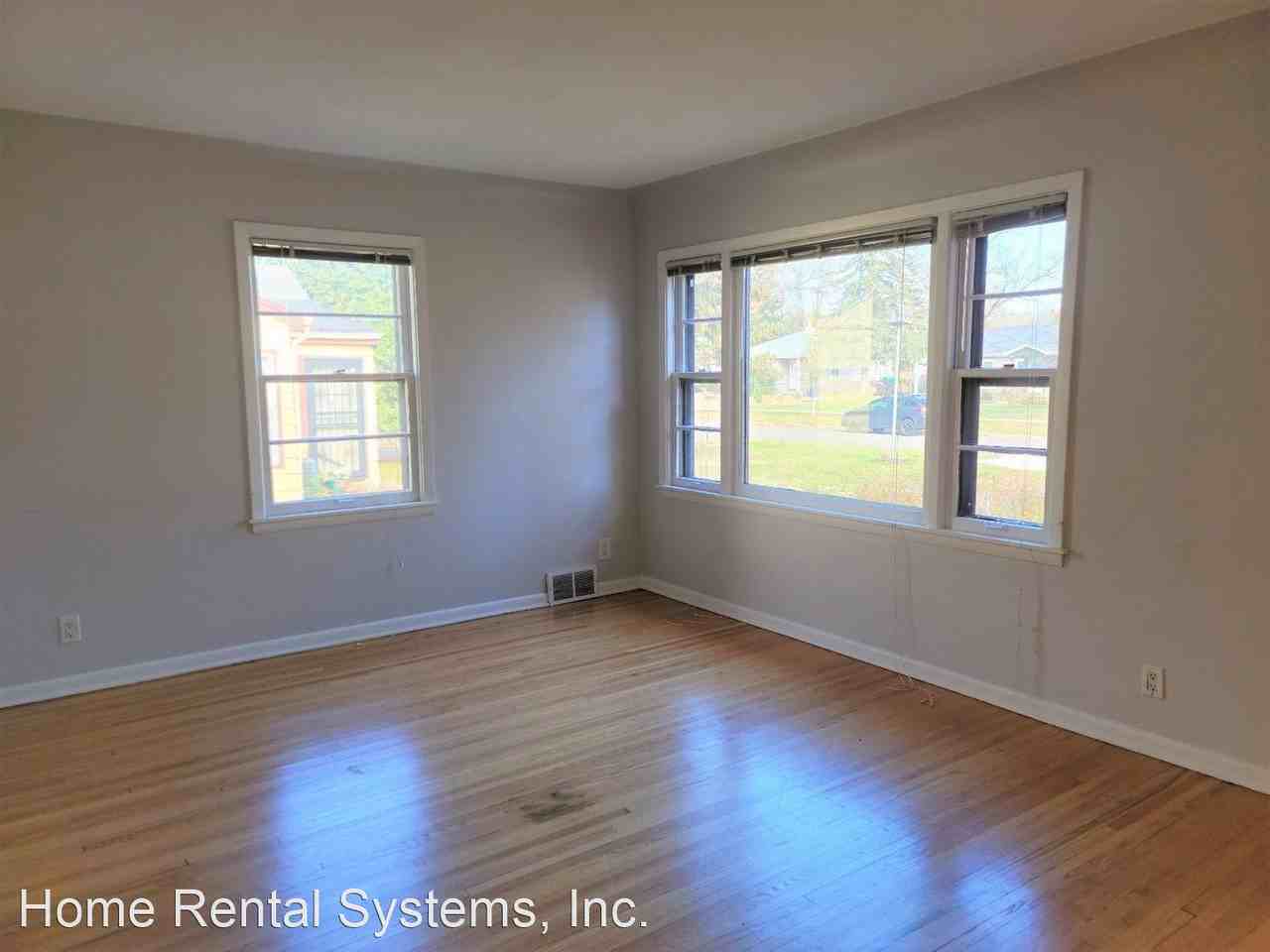 3996 Brunswick Ave S - Photo 3 of 4