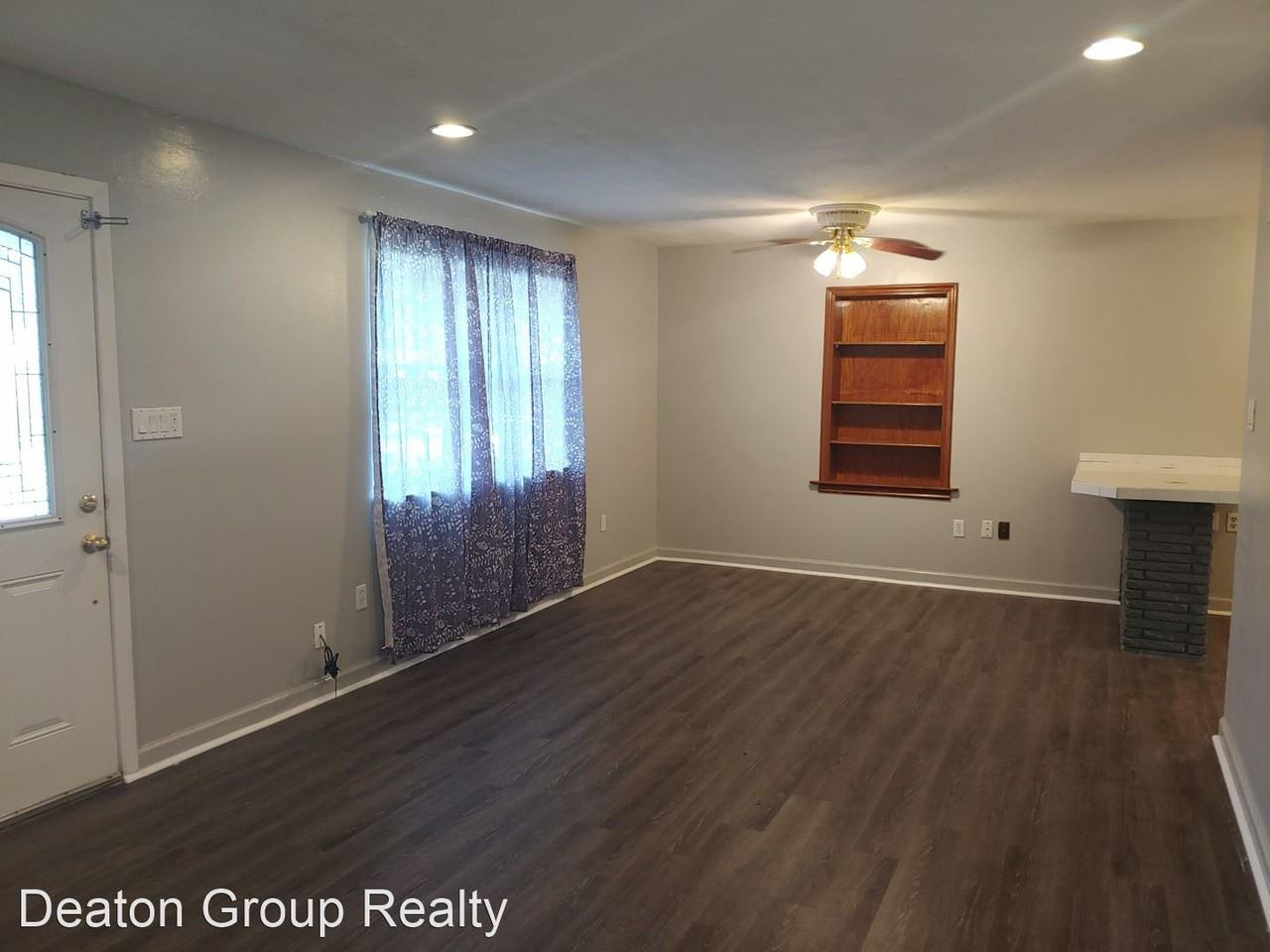 131 Farmere Cir - Photo 3 of 26