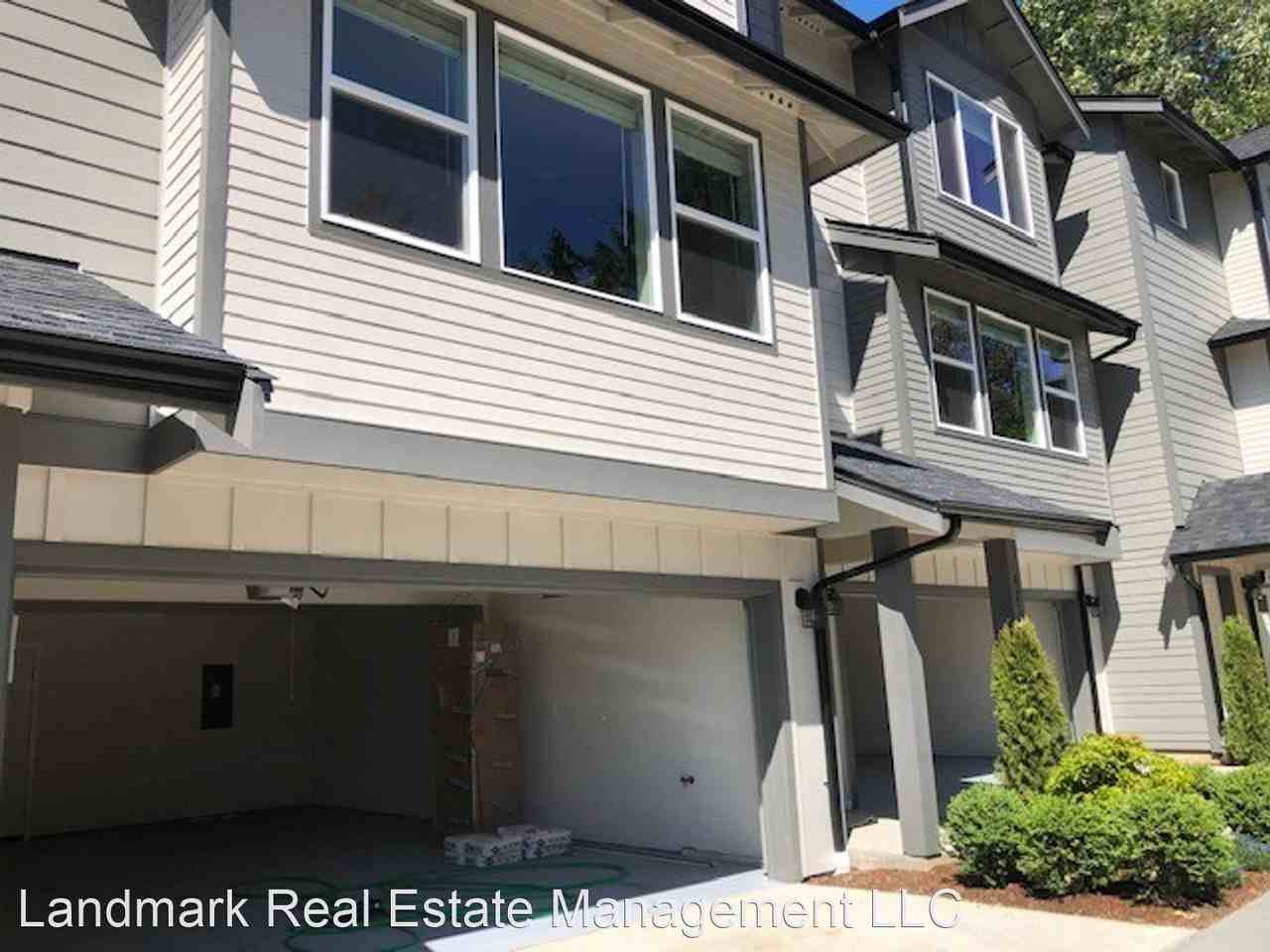 1821 East Gate Loop - Photo 2 of 11