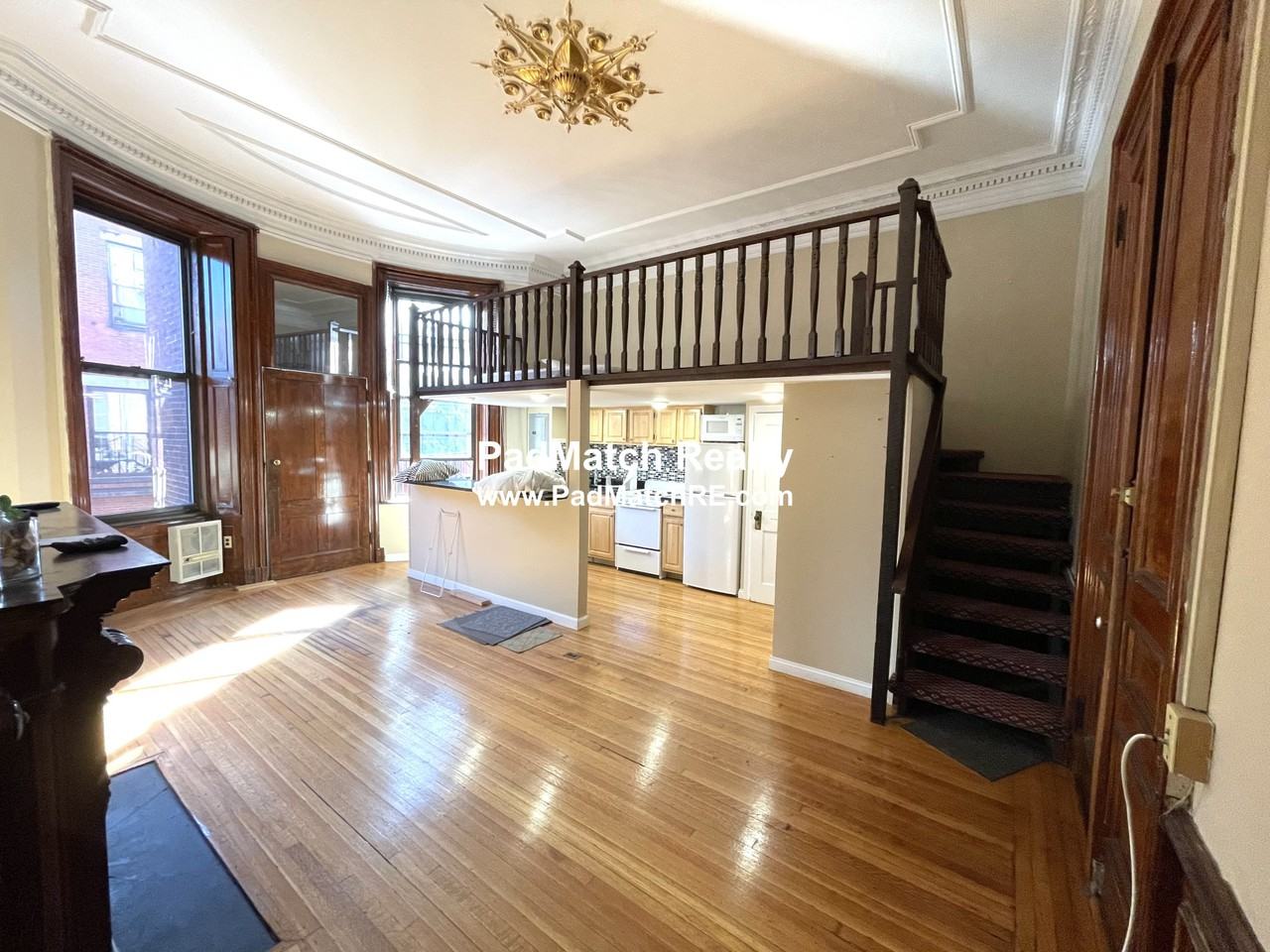 Beacon St. - Photo 2 of 11