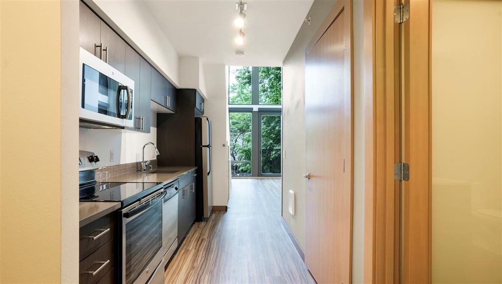 The Blake Apartments - Photo 6 of 53