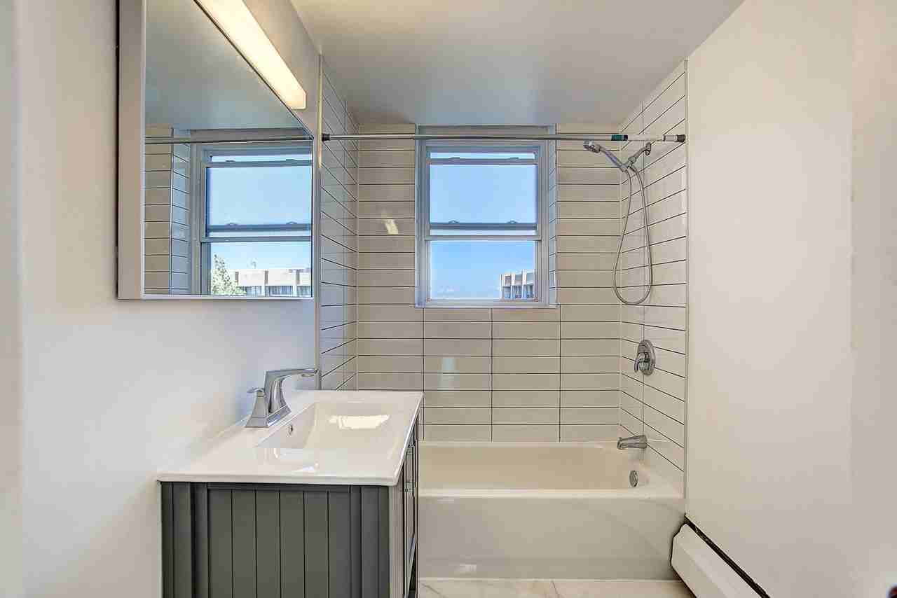 3655 avenue ridgewood - Photo 2 of 10