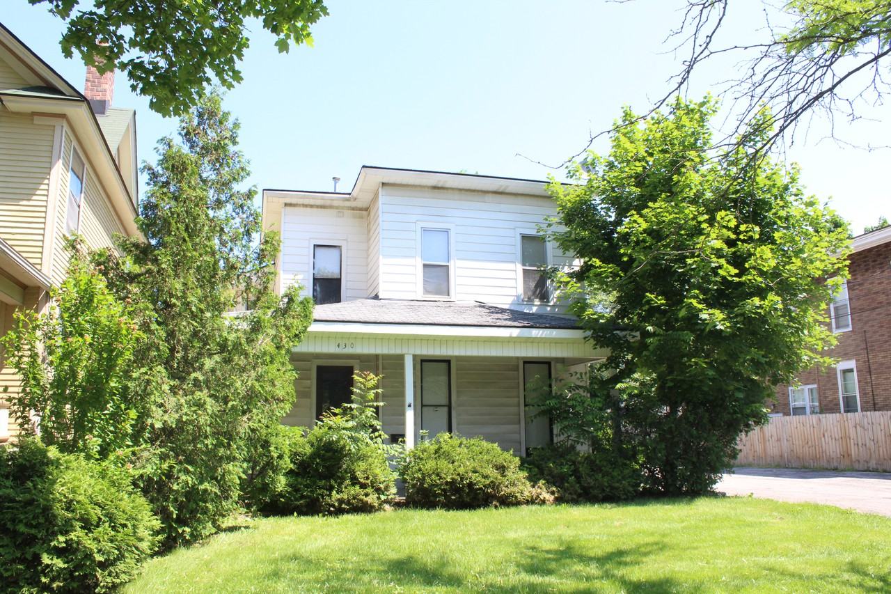 430 West Vine Street B, Kalamazoo, MI 49007 Apartment for Rent