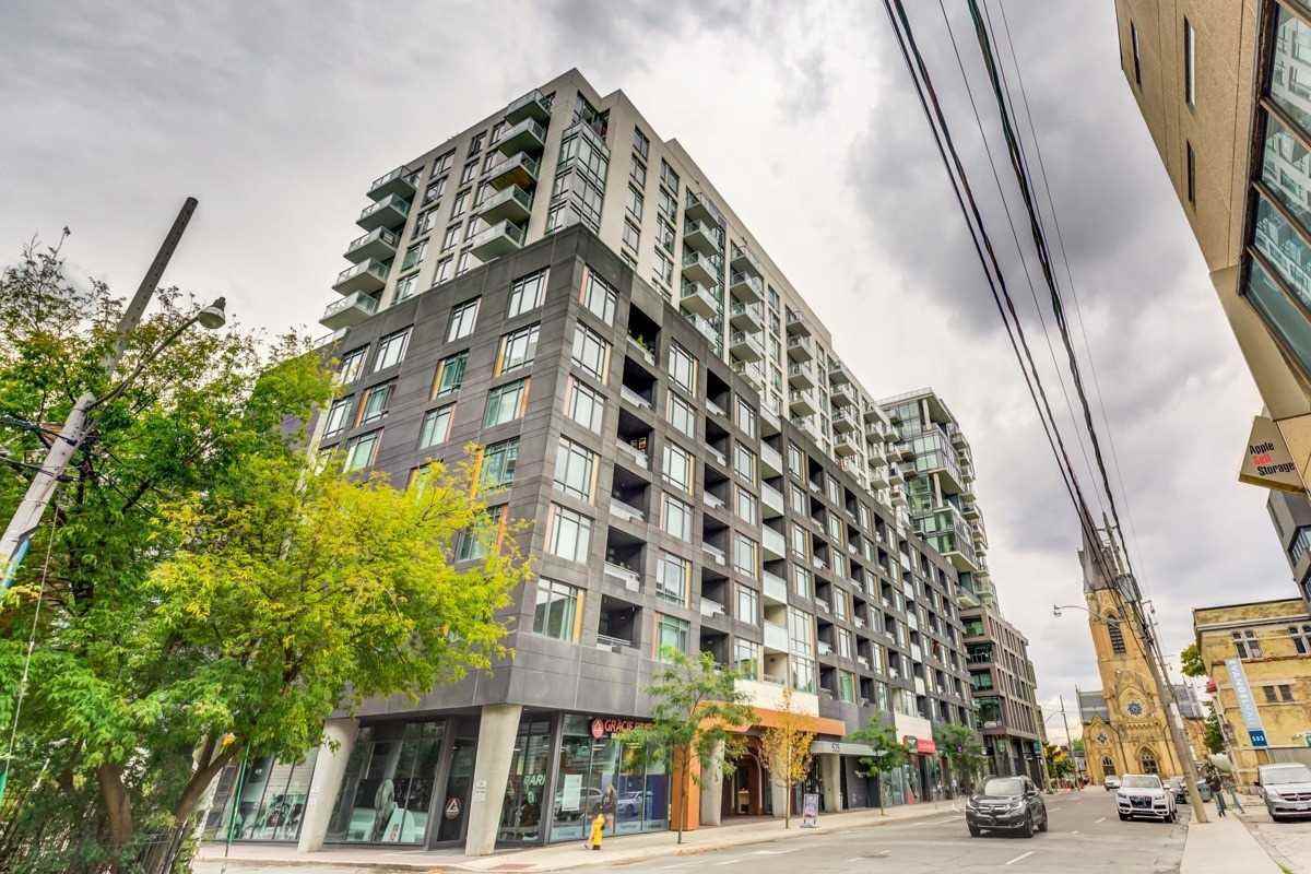 525 Adelaide Street West #827