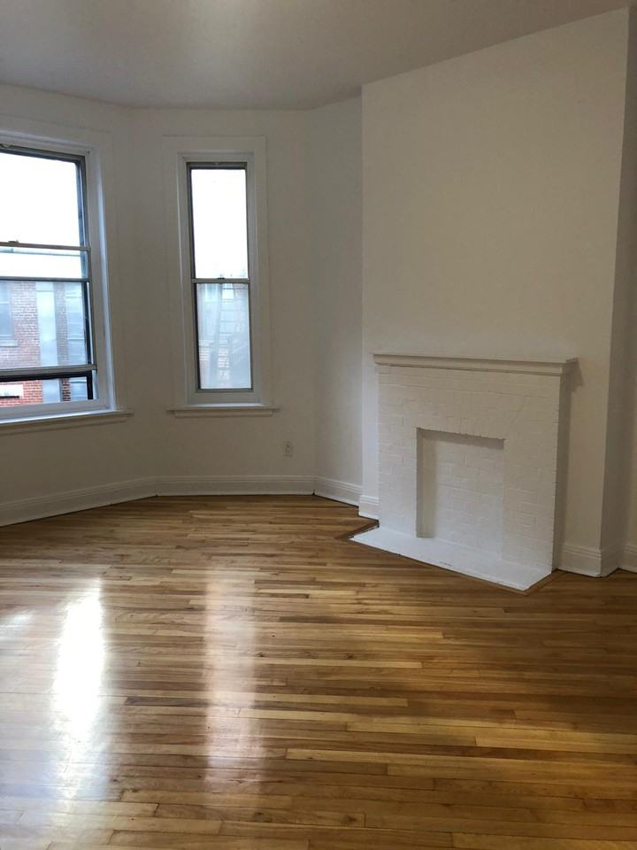 1610 Rue Sherbrooke Ouest #112