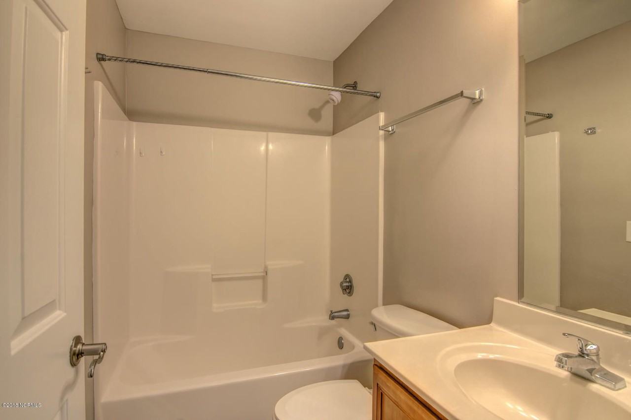 58 Manchester Lane - Photo 3 of 5