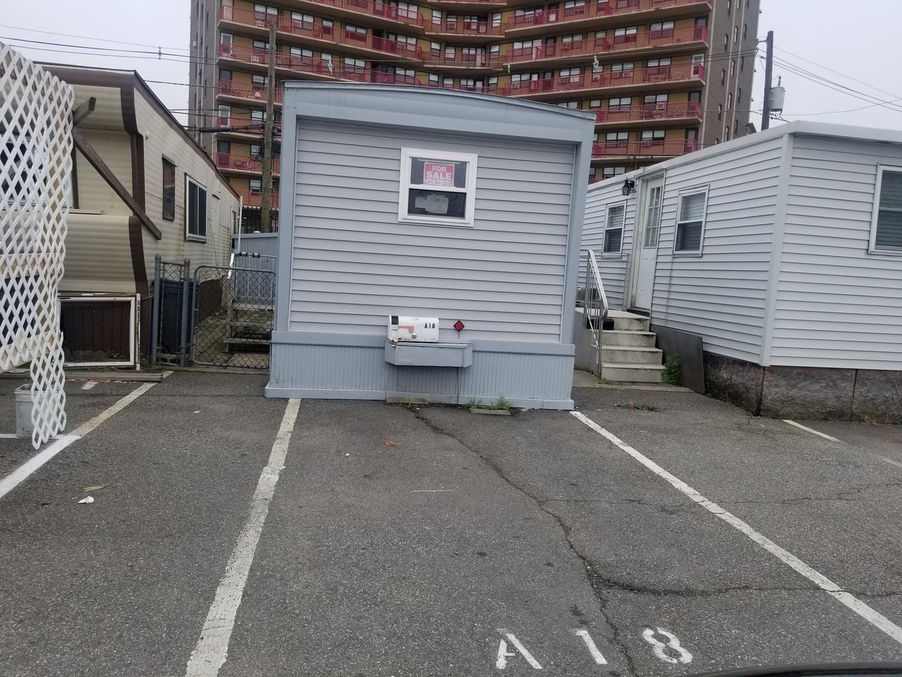 190 West 24th Street #A18 - Photo 2 of 14