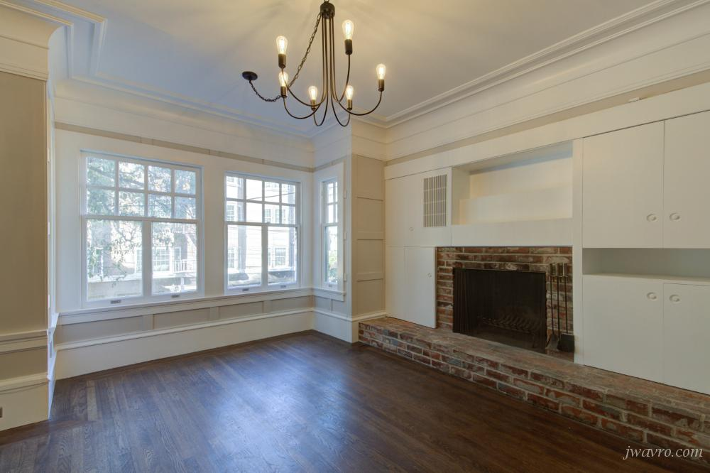 Jackson & Baker Street - Photo 7 of 31