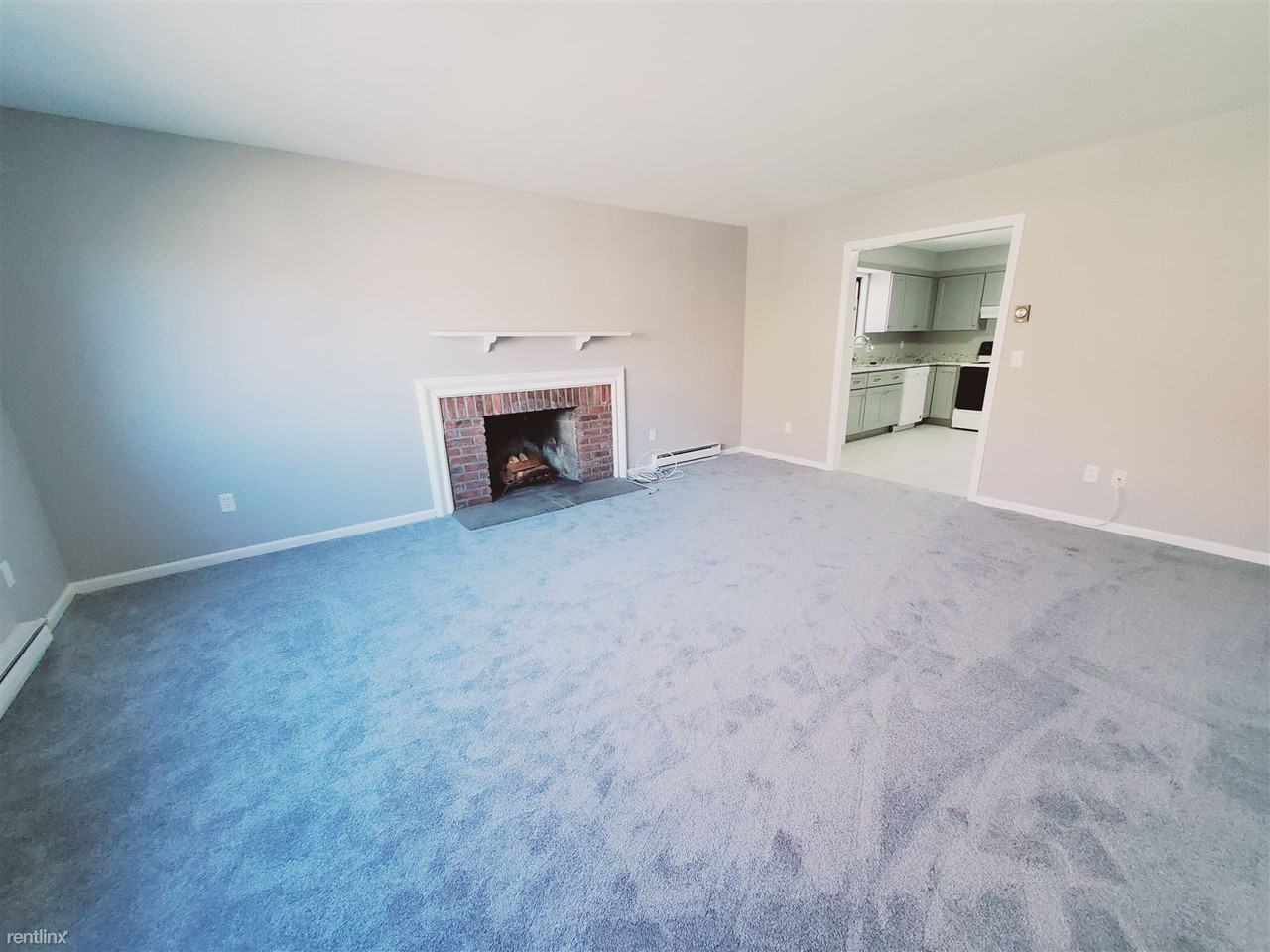 323 Cove Rd #2ndFL - Photo 3 of 8
