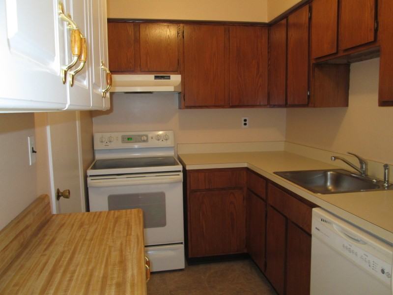 520 Turnpike C215 #215 - Photo 3 of 8