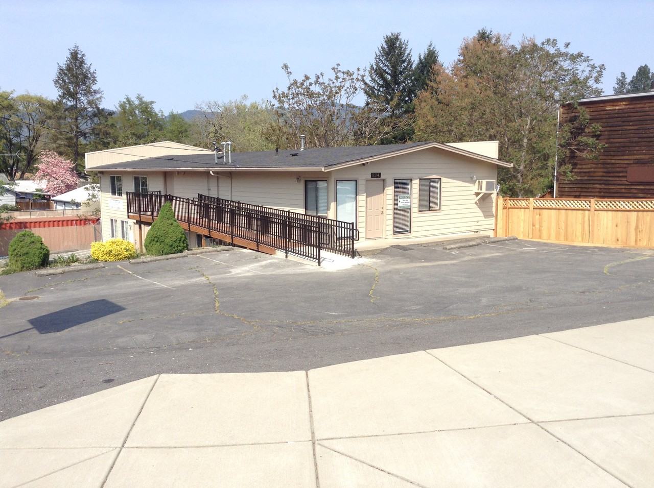 Apartments for Rent In Grants Pass, OR Find 67 Condos & Other Rentals