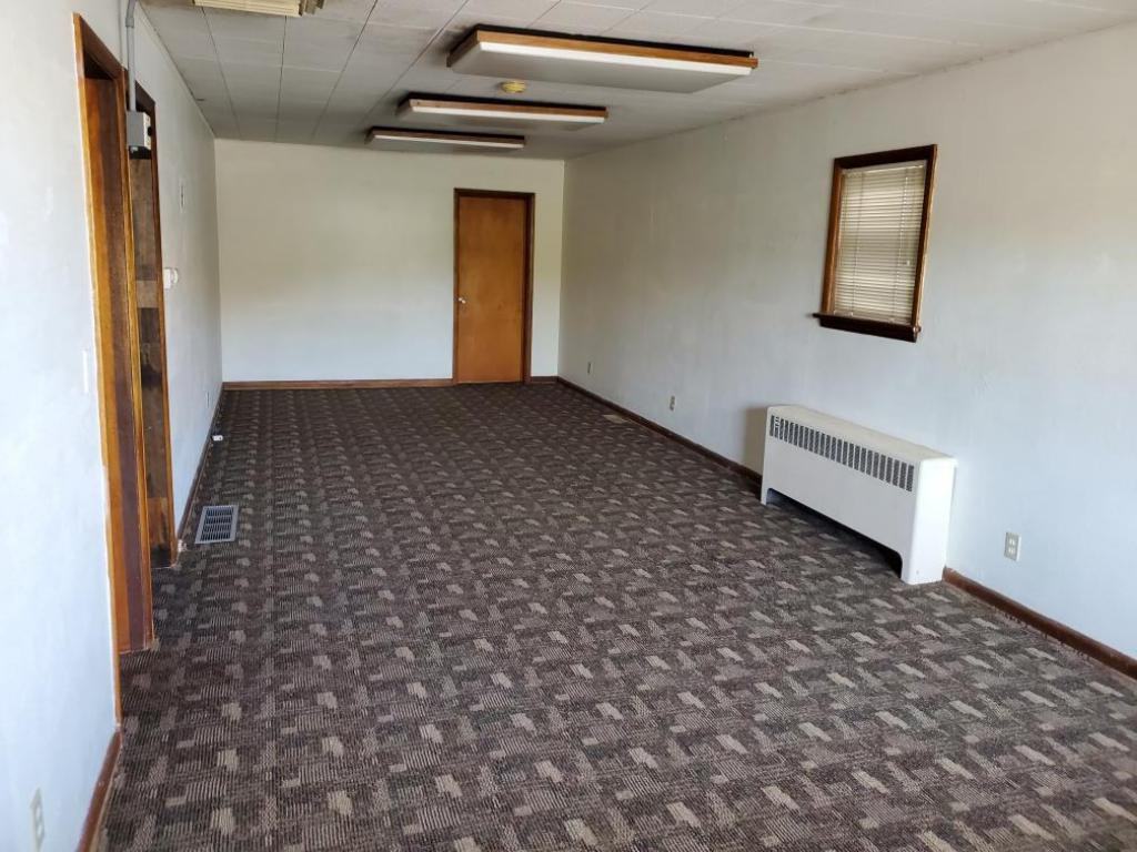 213 N Lincoln Ave - Photo 6 of 15