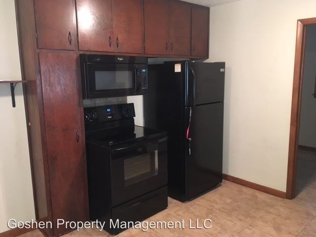 1414 E Tulsa St - Photo 2 of 5